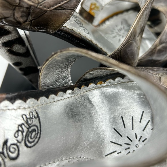 Naughty Monkey Decked Out Platform Heels, size 8.5. Grey - Picture 6 of 13